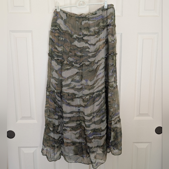 Sundance Tiered 100% Silk Maxi Skirt Green Watercolor Camo, size M Fairy Boho - Picture 5 of 14